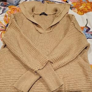 Women's Beige V-Neck Hooded Knit Sweater